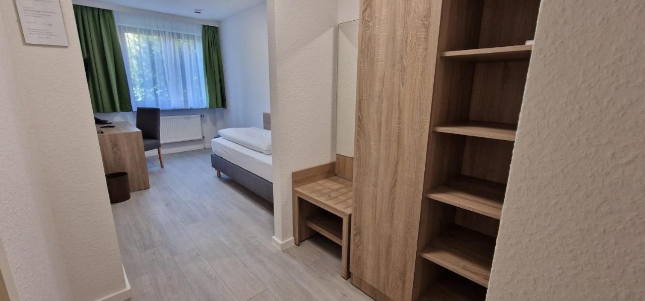 Hotel Ladage Франкфурт-на-Майне Экстерьер фото