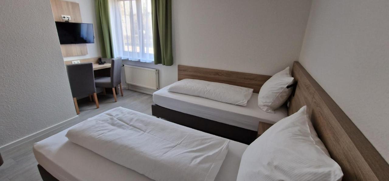 Hotel Ladage Франкфурт-на-Майне Экстерьер фото