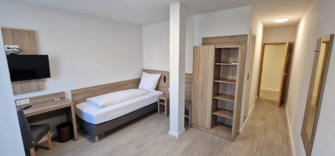 Hotel Ladage Франкфурт-на-Майне Экстерьер фото