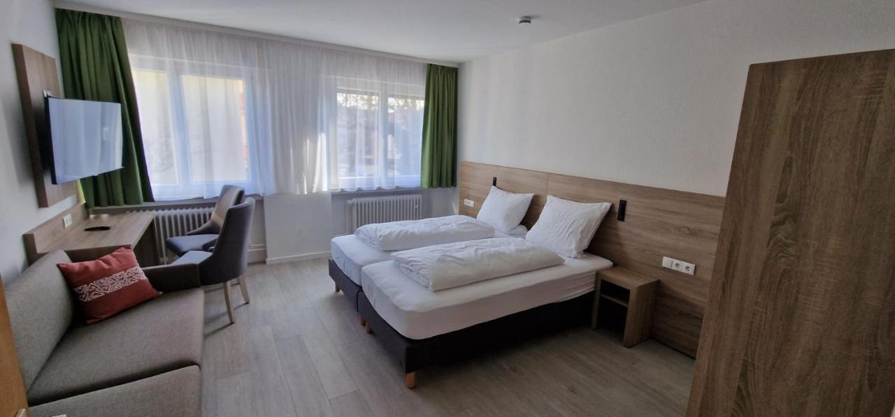 Hotel Ladage Франкфурт-на-Майне Экстерьер фото